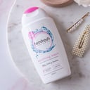 FEMFRESH DAILY WASH SOOTHING 250ML thumbnail 6