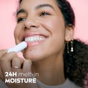 NIVEA LIP BALM STICK PEARLY SHINE 4.8G thumbnail 4