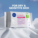 NIVEA DAILY ESSENTIALS GENTLE WIPES 25 PACK thumbnail 4