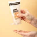NEUTROGENA DEEP CLEAN BLACKHEAD ELIMINATING SCRUB 150G thumbnail 4