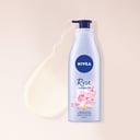 NIVEA ROSE & ARGAN OIL BODY LOTION 400ML thumbnail 3