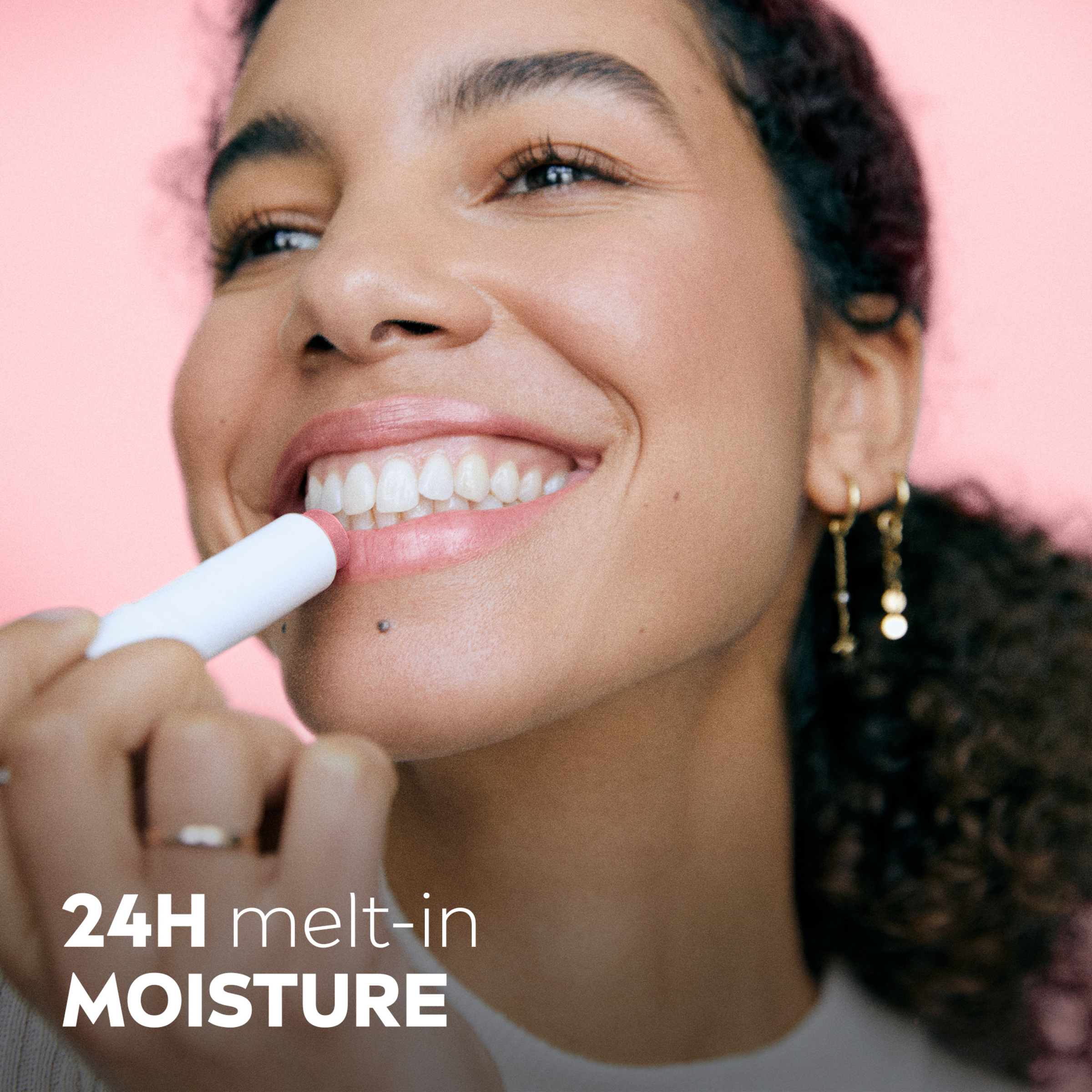 NIVEA LIP BALM STICK PEARLY SHINE 4.8G - Image 4