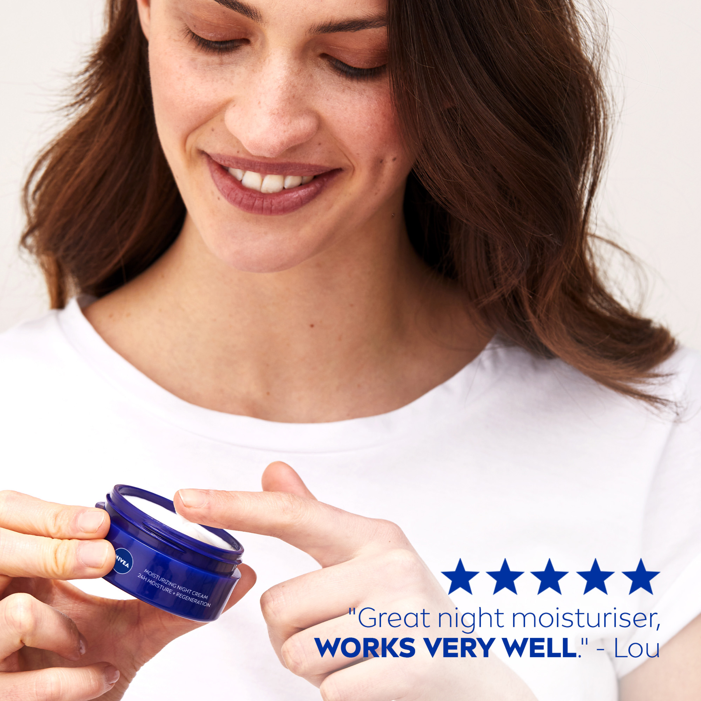 NIVEA DAILY ESSENTIALS REGENERATING NORMAL & COMBINATION NIGHT CREAM 50ML - Image 3