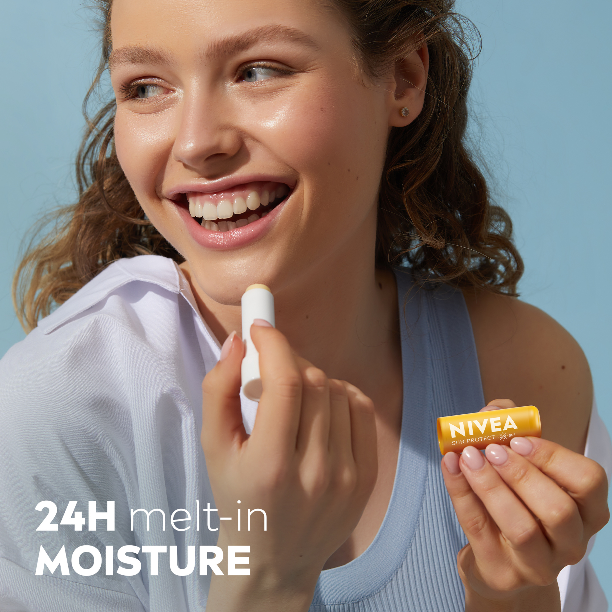 NIVEA LIP BALM STICK ULTRA REPAIR & PROTECT SPF30+ 4.8G - Image 4