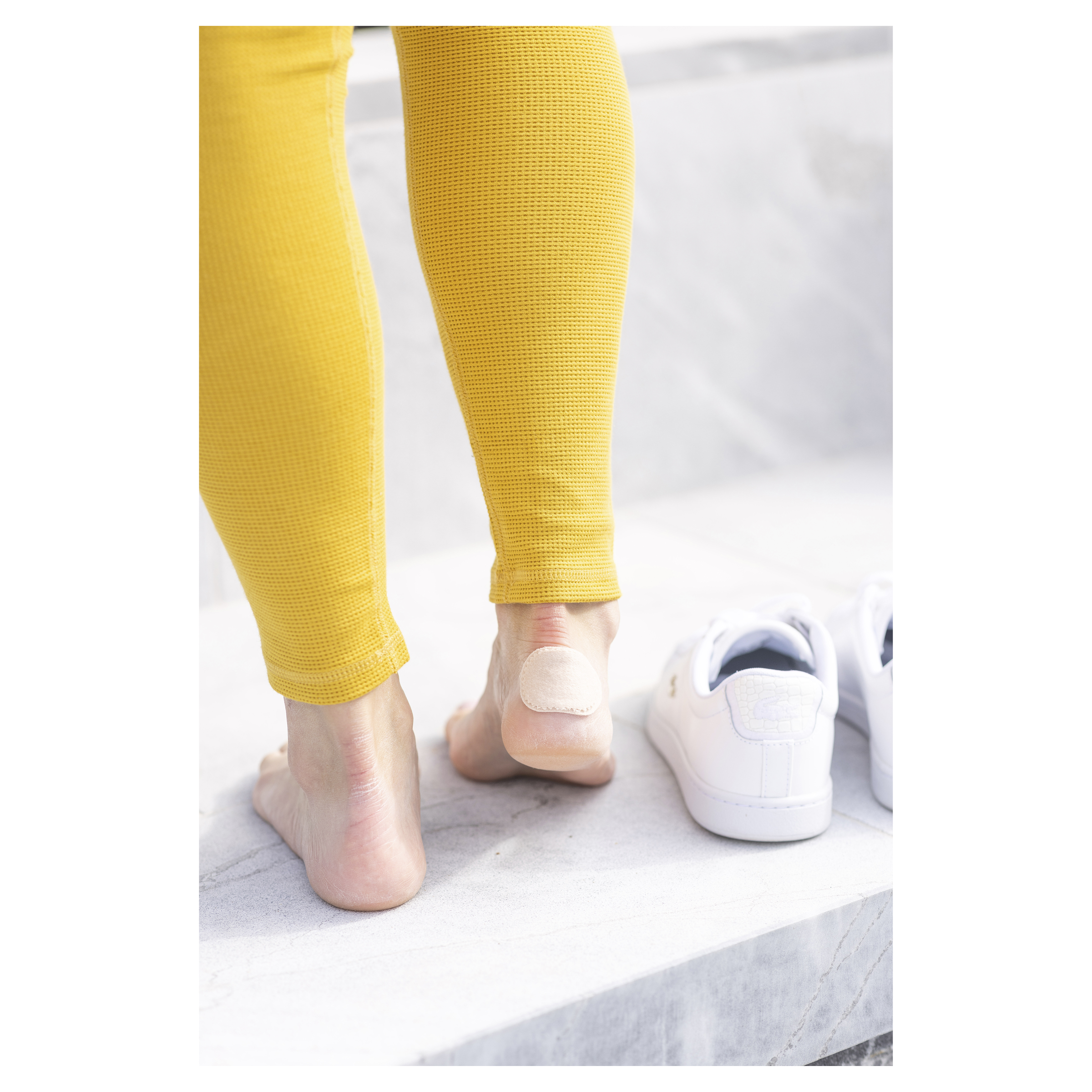 SYNXGELI MOLESKIN PROTECTORS FOR CALLUS BLISTERS & BUNIONS - Image 3