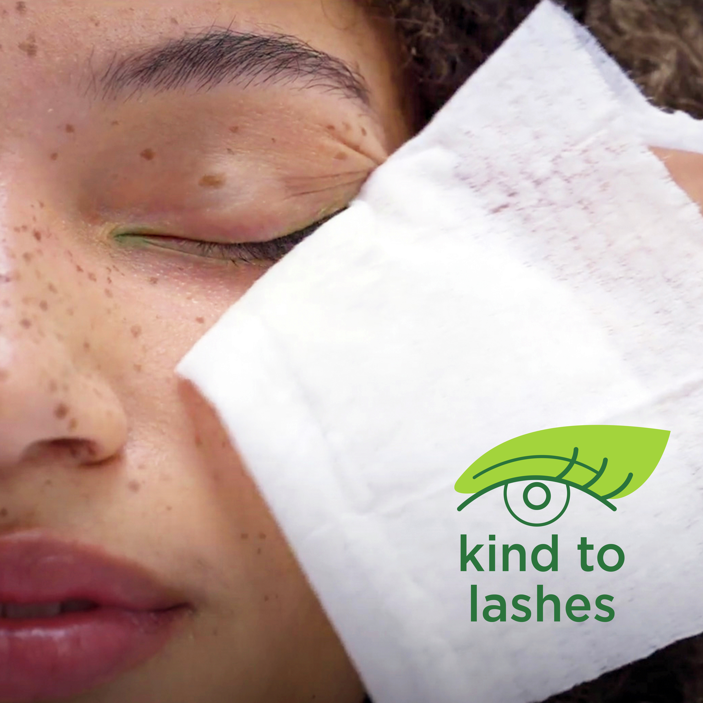SIMPLE FACE WIPES KIND TO SKIN BIODEGRADABLE 25 TWIN PACK - Image 3