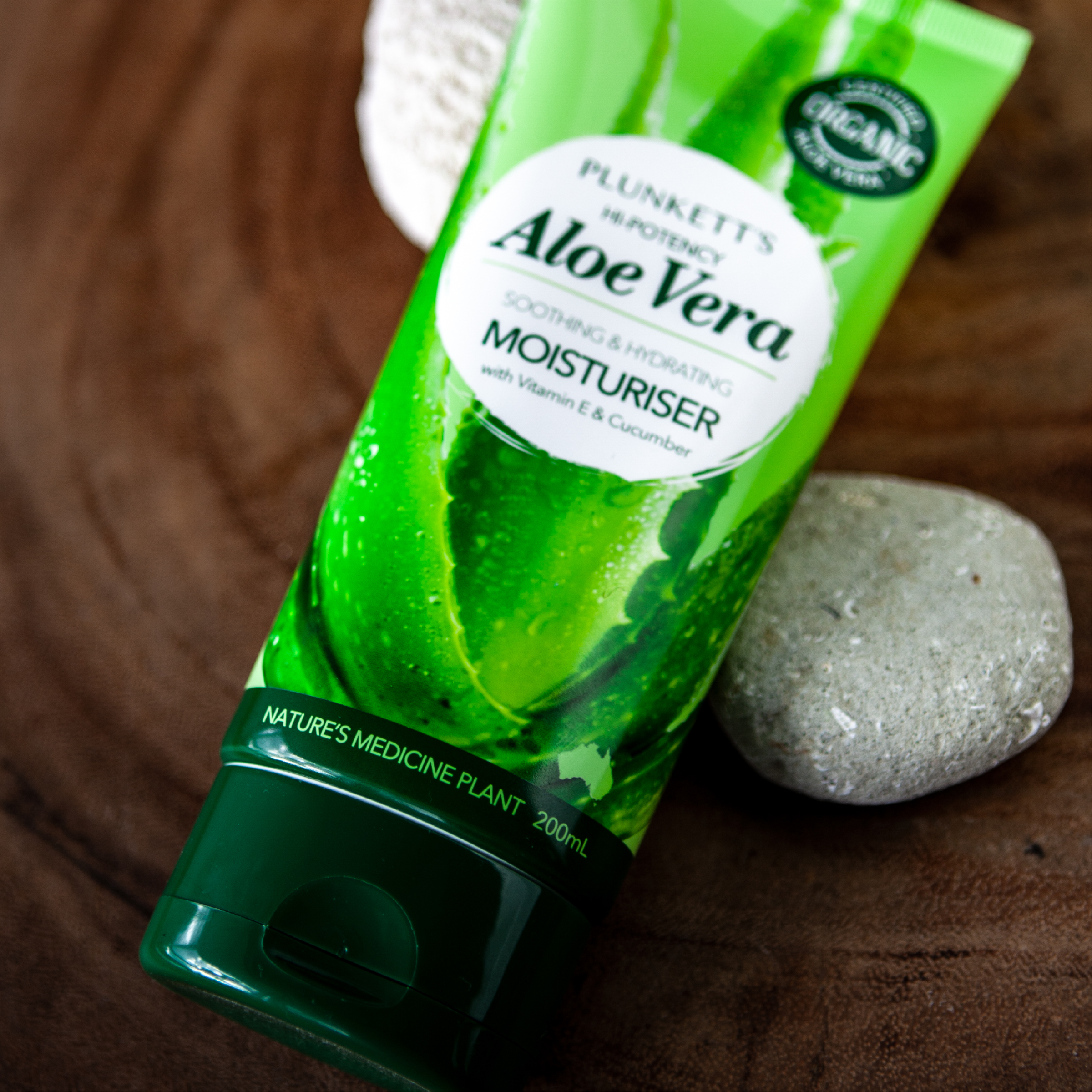 PLUNKETTS HI POTENCY ALOE VERA AFTERSUN MOISTURISER 200ML - Image 3